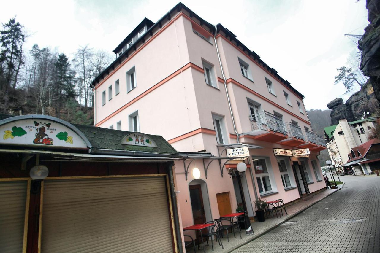 Hotel Kotva Hřensko エクステリア 写真