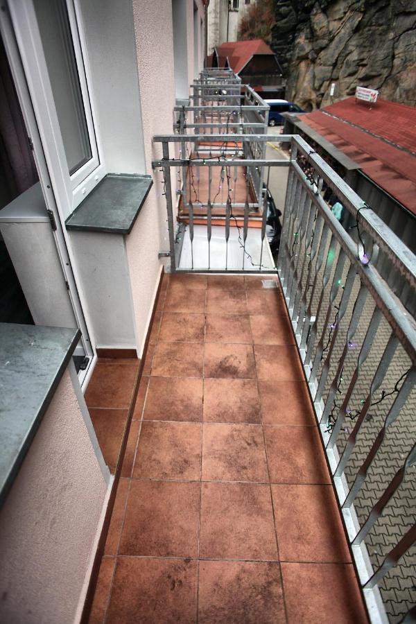 Hotel Kotva Hřensko エクステリア 写真